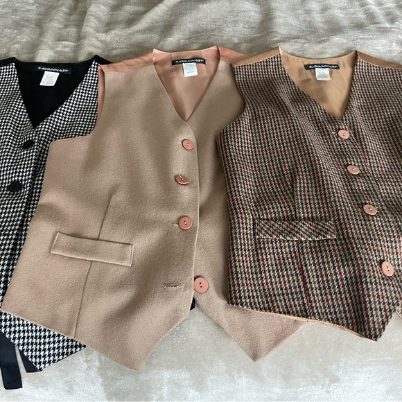 Three Savannah Vests - Picture 1 of 7